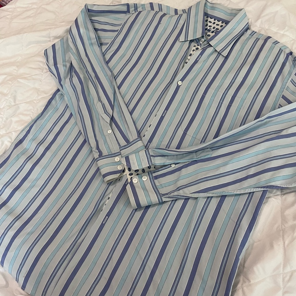 Robert Graham Men’s Striped Button-Down Shirt – Blue Tones